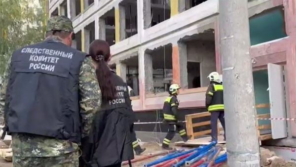 Уголовное дело возбудили по факту гибели рабочих при обрушении в школе в Москве
