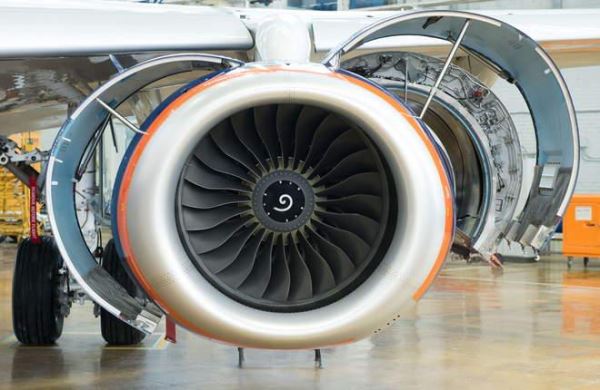 ОДК освоила ремонт блоков управления двигателей для Superjet 100