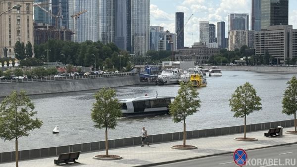 В Москве корректируют маршруты наземного транспорта при запуске новых причалов для электросудов