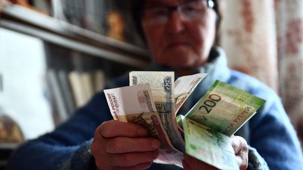В Соцфонде рассказали о повышении выплат работающим пенсионерам