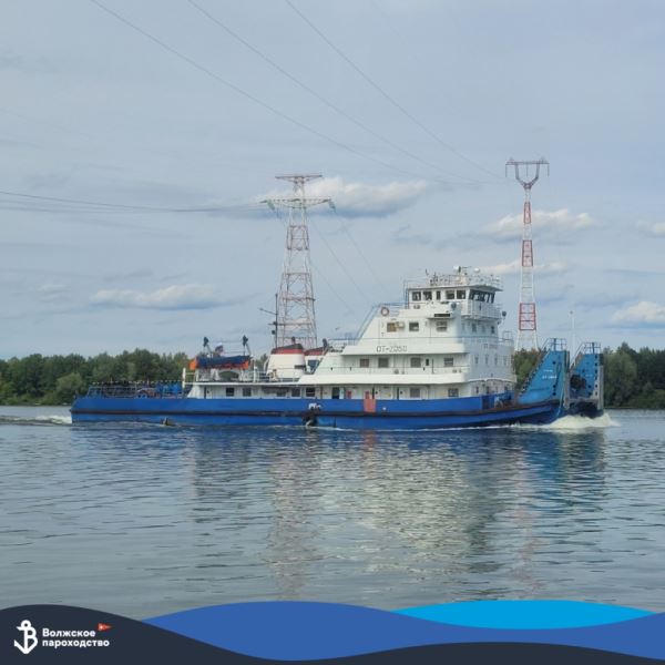 Карьера в Волжском пароходстве: Флотские гены