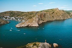 Опасность ракетного удара объявили в Крыму