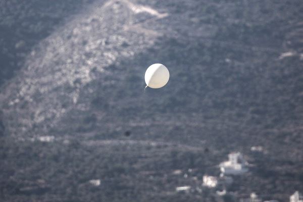 ВСУ задействовали воздушные шары в массированной ночной атаке на Россию. Почему они считаются опаснее дронов?