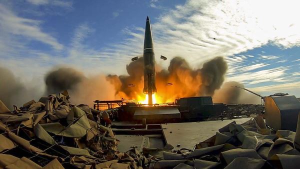 ОТРК «Искандер» ВС РФ уничтожил позицию украинского ЗРК С-300 в Сумской области
