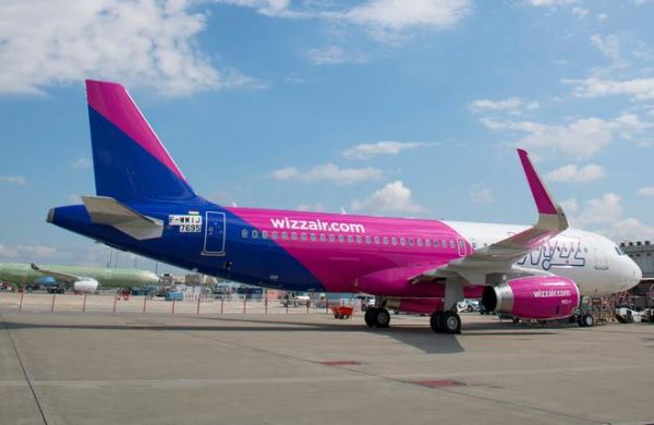 Лоукостер Wizz Air расширяет присутствие в Молдове и Литве